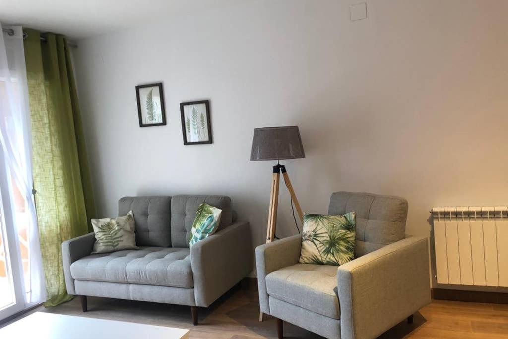 Ferienwohnung Luminoso Y Acogedor Alojamiento En Sort Exterior foto