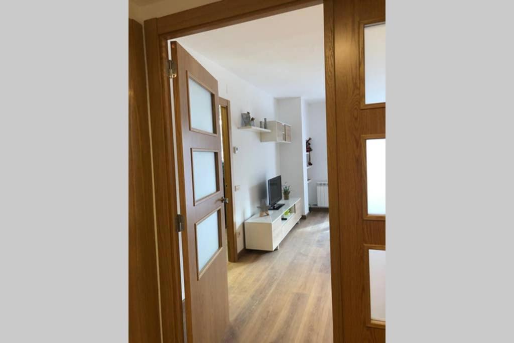 Ferienwohnung Luminoso Y Acogedor Alojamiento En Sort Exterior foto