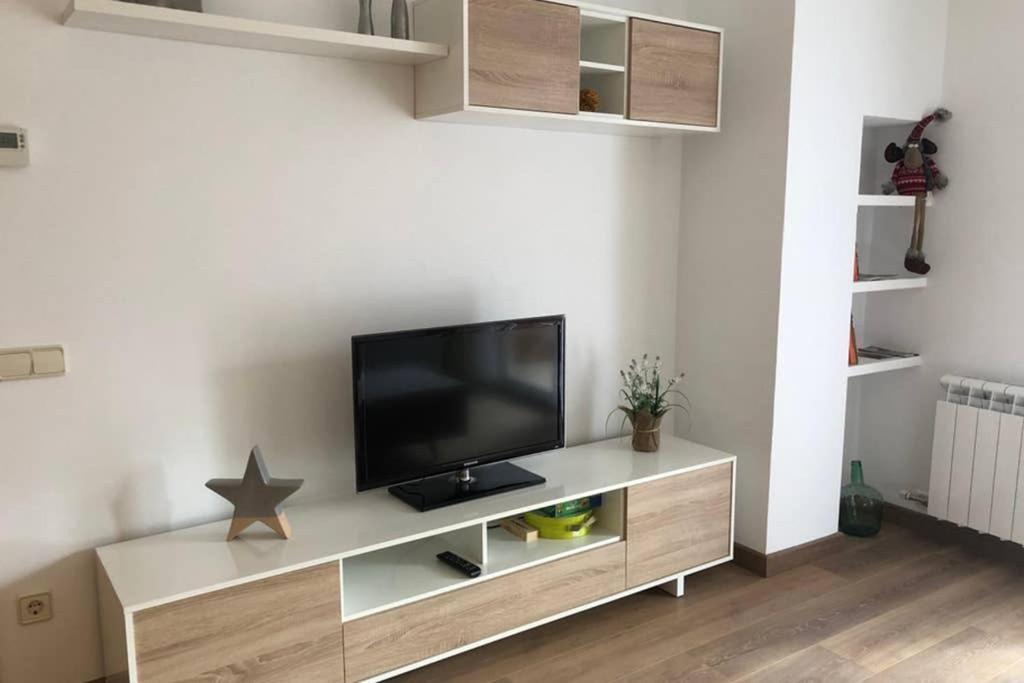 Ferienwohnung Luminoso Y Acogedor Alojamiento En Sort Exterior foto